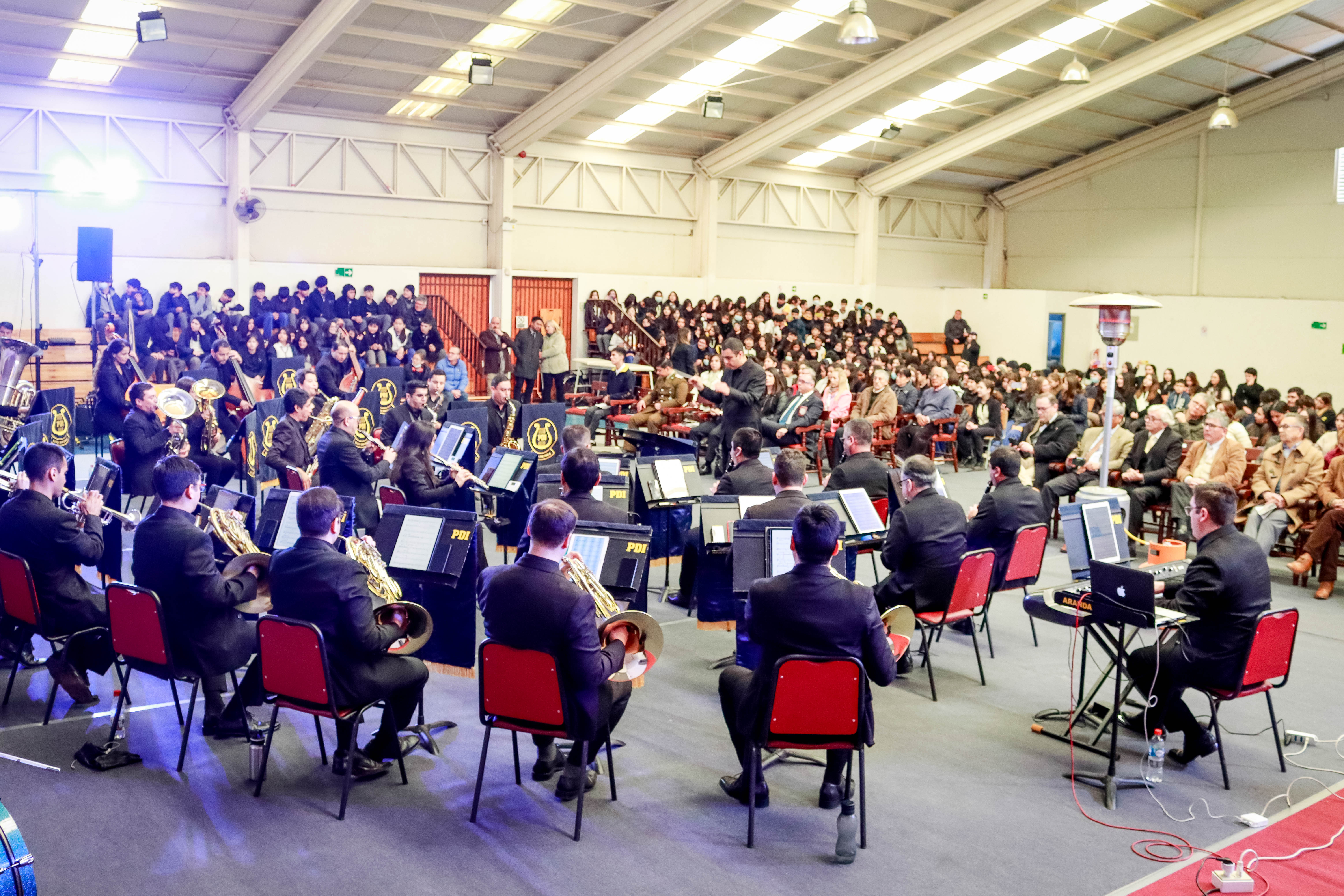 BANDA SINFÓNICA DE LA PDI DESPLEGÓ UN CONCIERTO MUSICAL DE PRIMER NIVEL